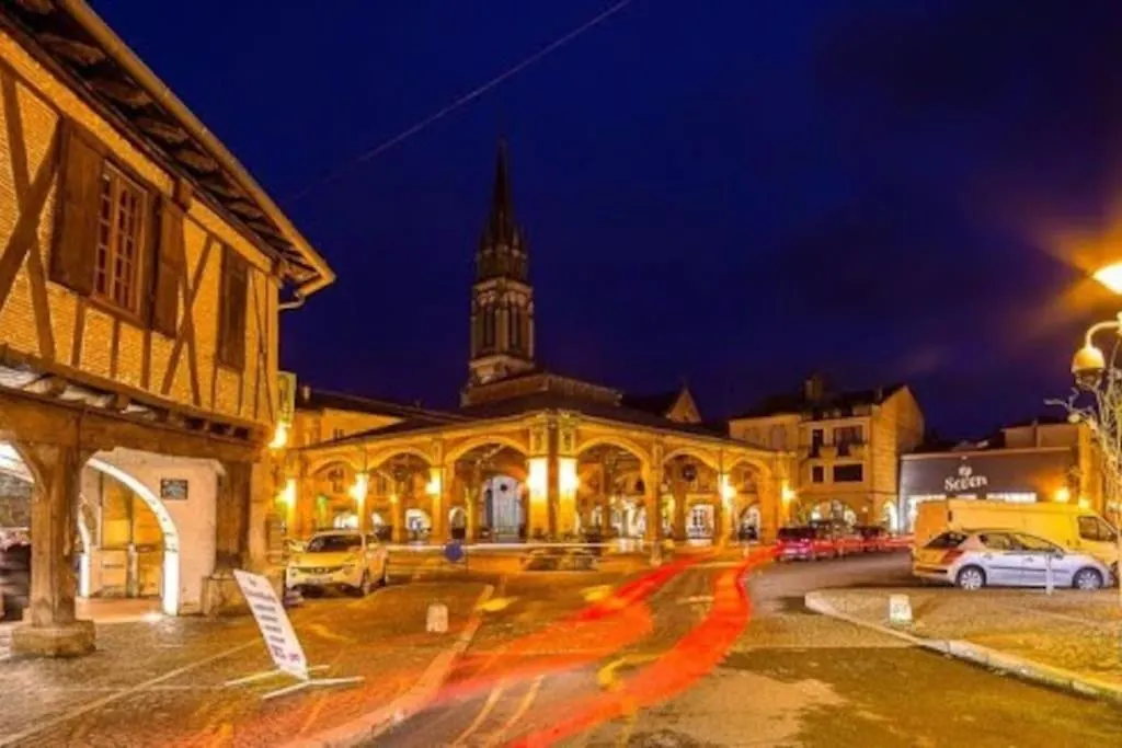 Appartamento T2 Les Arcades Valence  0*, Valence (Tarn-et-Garonne) Francia